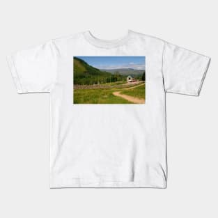 Ben Nevis Inn Kids T-Shirt